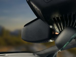 Jaguar F-PACE Integrated Dash Camera System - 4K Front Camera 